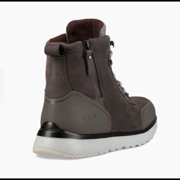 ugg caulder boot